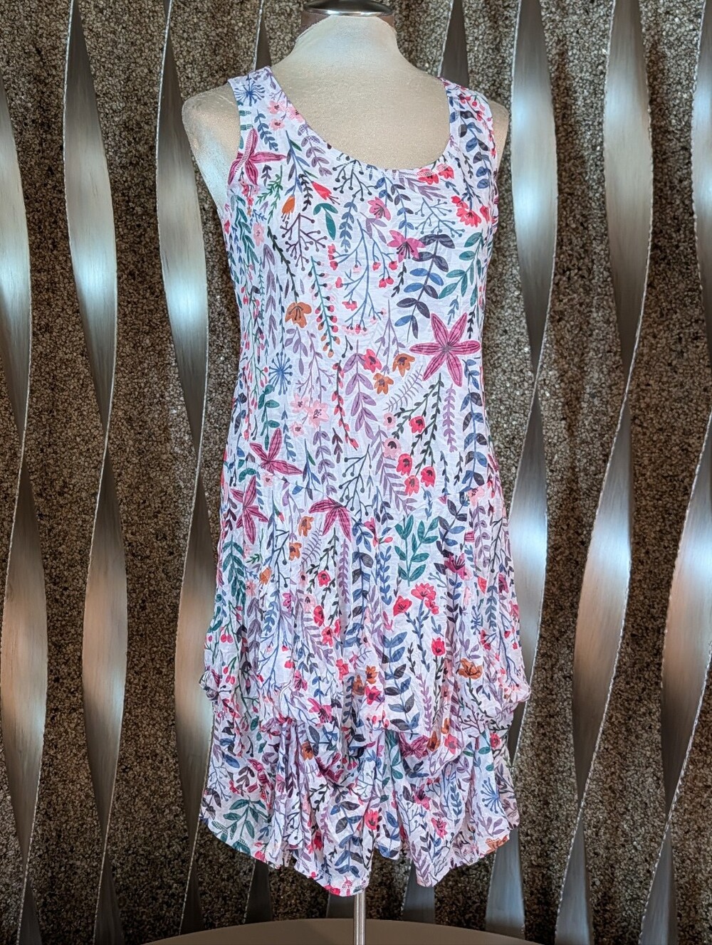 SHANA ruched floral sleeveless dress S